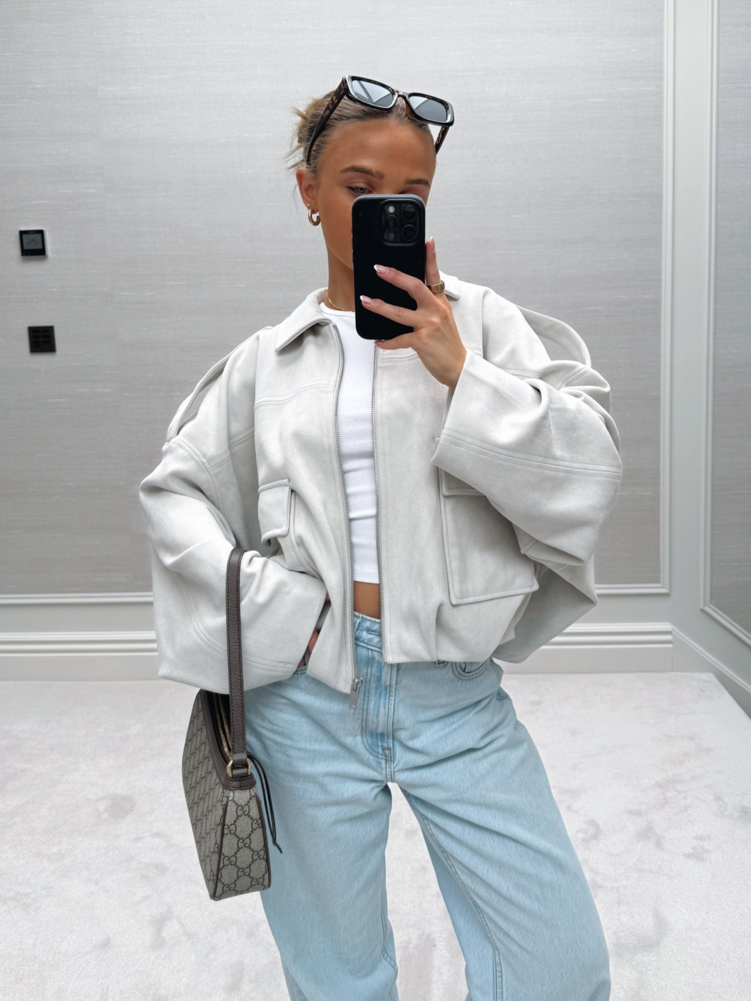 new in stradivarius bomber jacket🍦

Cream suede viral cropped oversized Pinterest style outfit inspo ideas winter spring TikTok casual easy basic neutral ootd wishlist faves petite beige boxy 

#LTKstyletip #LTKspring #LTKpetite