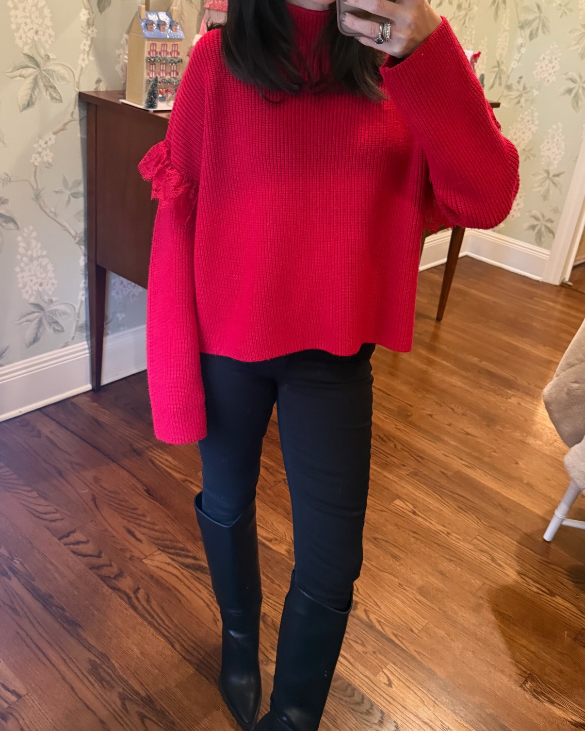 Such an easy holiday outfit!! I love this sweater from saylor! Jeans are rag and bone and boots are sam Edelman! 

#LTKmomlife #LTKootd #LTKHoliday