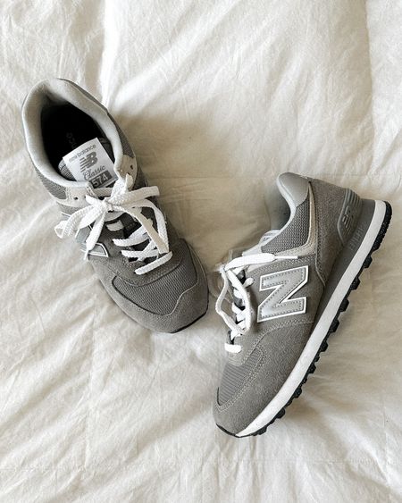 New balance grey 574 sneakers (tts) #sneakers #fashionjackson 

#LTKunder100 #LTKstyletip #LTKshoecrush