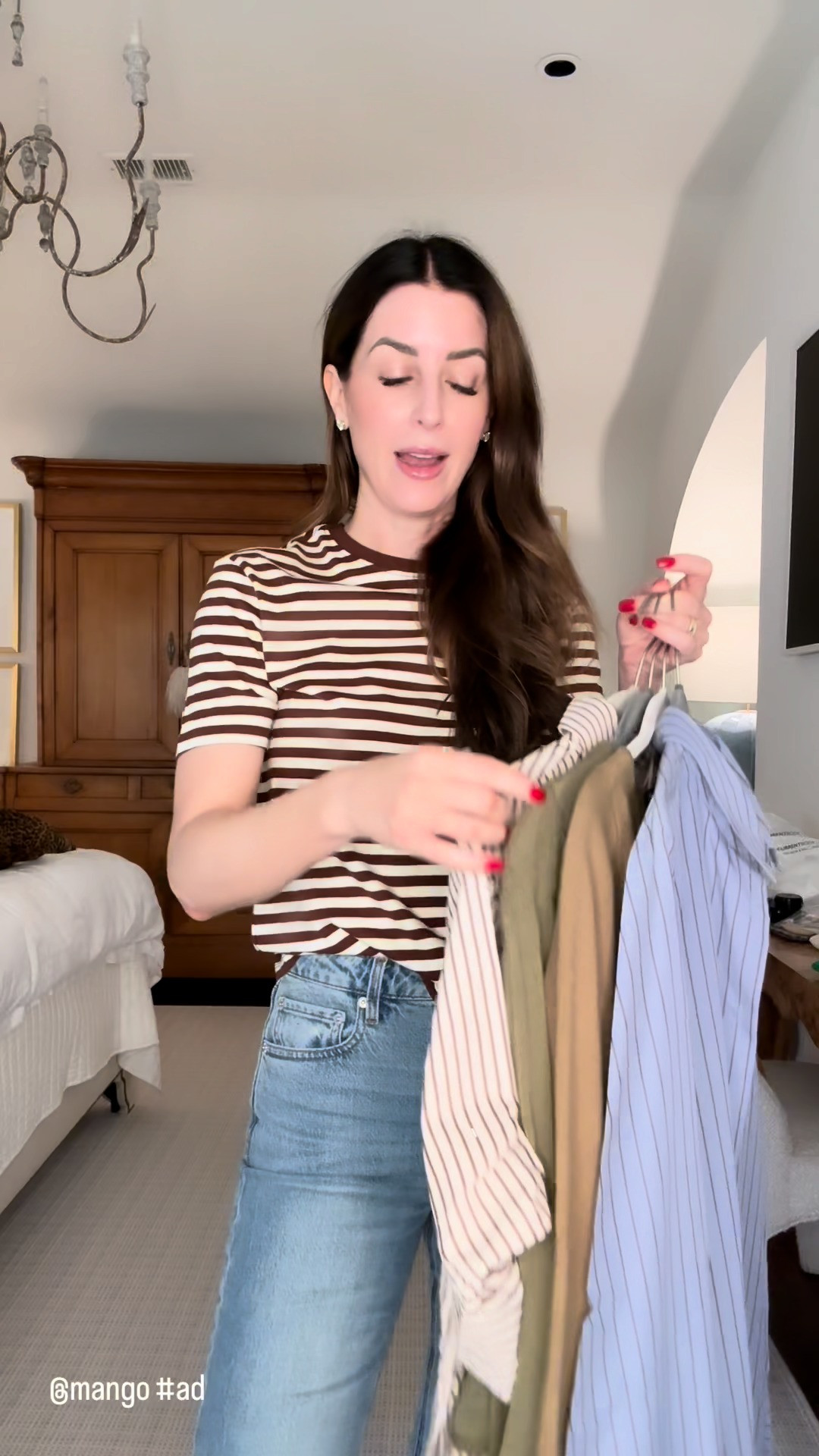Mango is so good right now. I found a great pair of jeans and 5 tops that feel perfect for this in-between time of year—easy to wear now and even better layered as we head into fall.
@mango 

 #ad #LTKootd #LTKSeasonal #LTKOver40