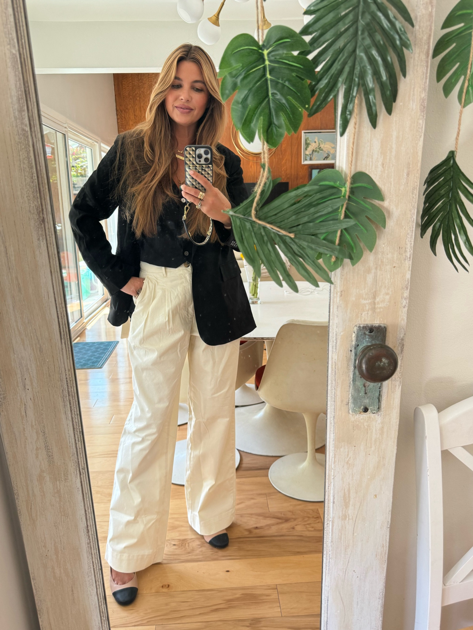 #WalmartPartner @walmart
Campus ready with timeless pieces in linen and cotton ⚡️🤍👓
Pants: 6
Blazer: large 
Shoes: TTS
Lips: trust your gut + pink sky 

#LTKBeauty #LTKStyleTip #LTKBacktoSchool