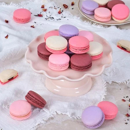 Mother's Day Macarons | GourmetGiftBaskets.com