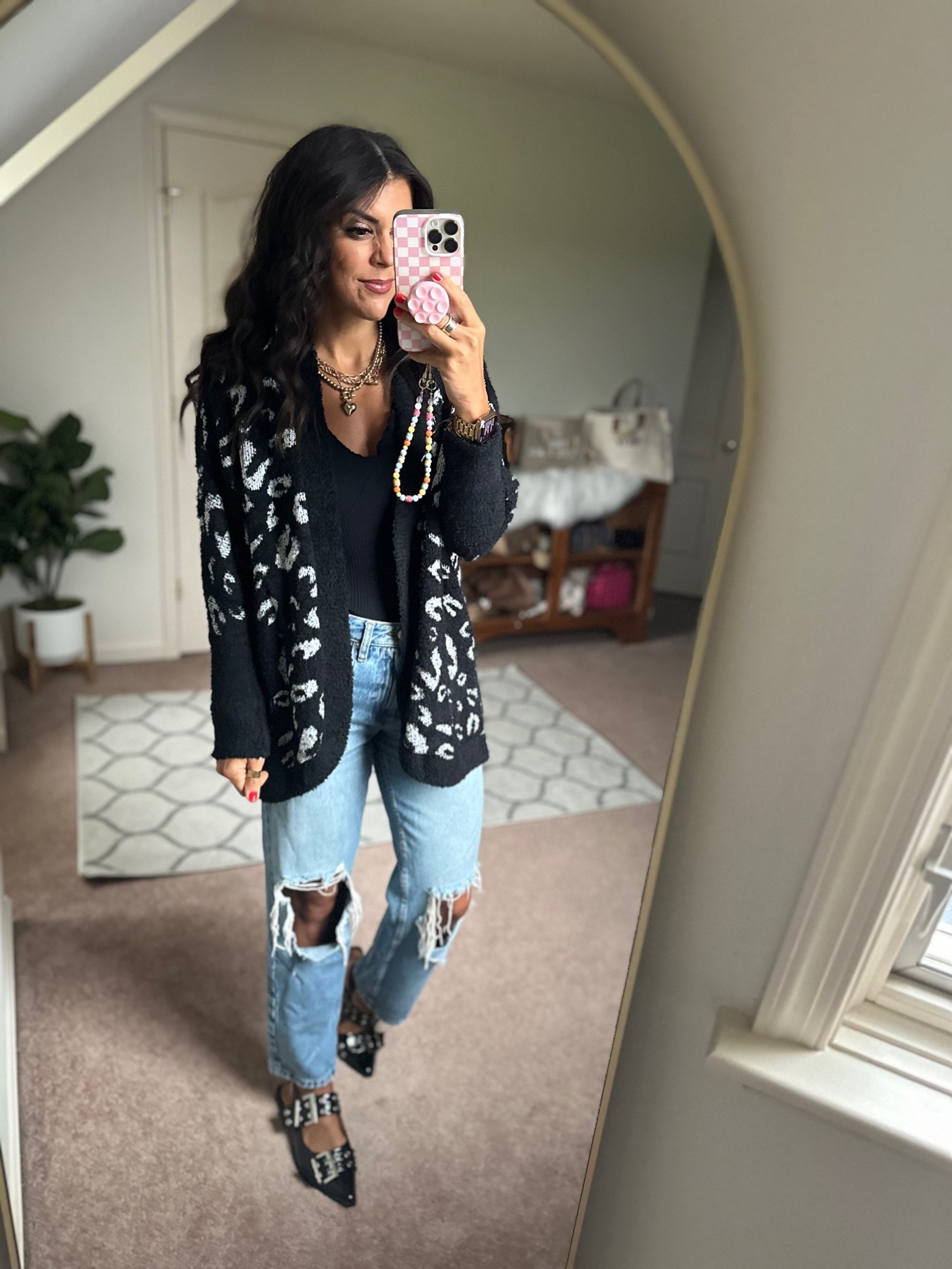 Size small in sweater and tank size 26 in jeans shoes fit tts