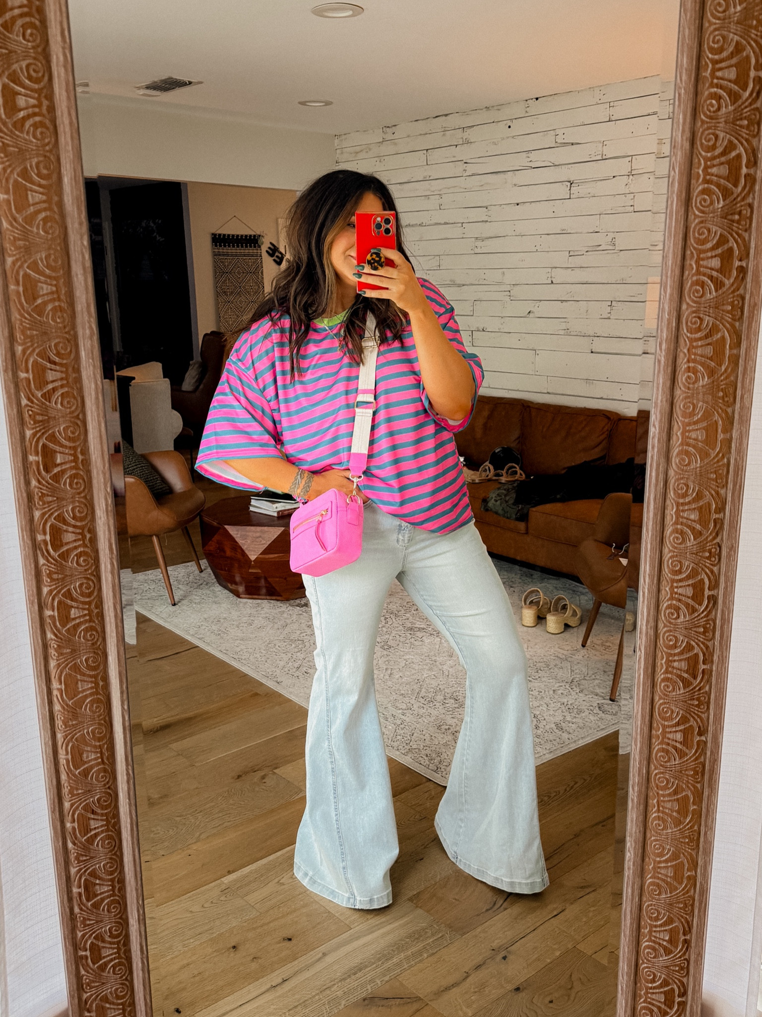 Tee: XXL
jeans have a lot of stretch: size 14
Bag: Target


#LTKMidsize #LTKStyleTip #LTKFindsUnder50