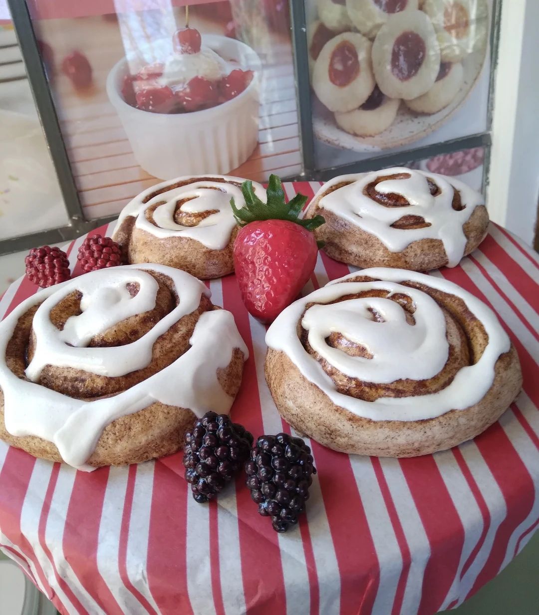 Fake Cinnamon Rolls Faux Breakfast Food Cinnamon Bun Display Prop | Etsy (US)