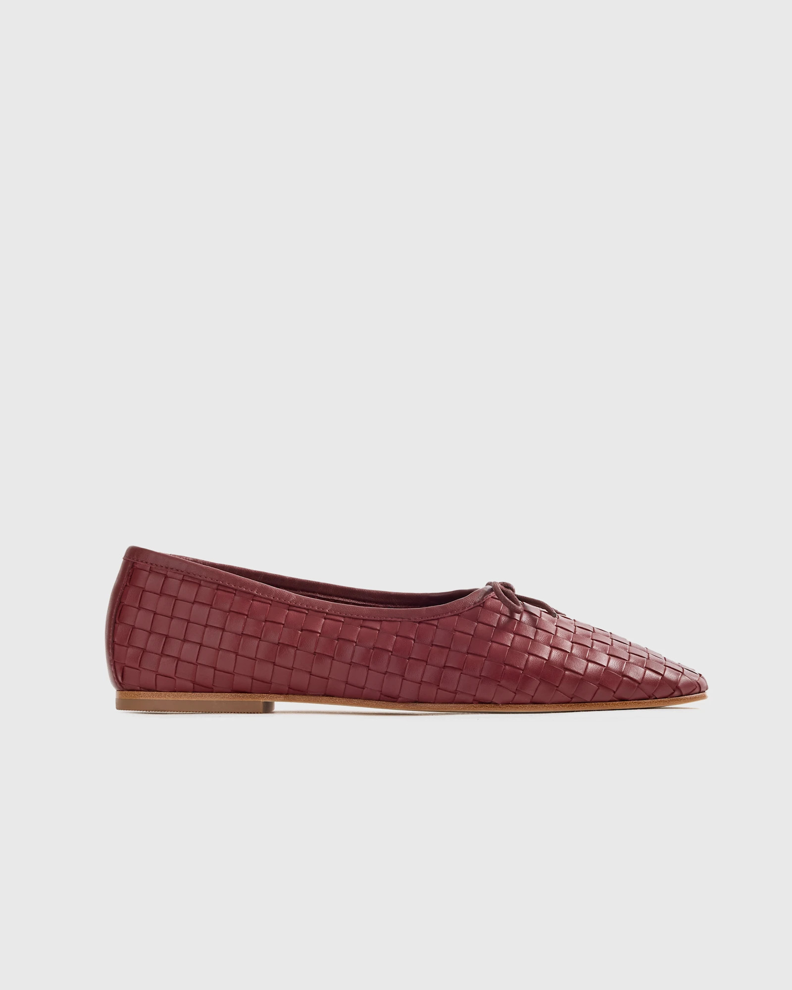 Quince | Women's Italian Leather Handwoven Square Toe Ballet Flat in Cognac, Size 5 | Quince