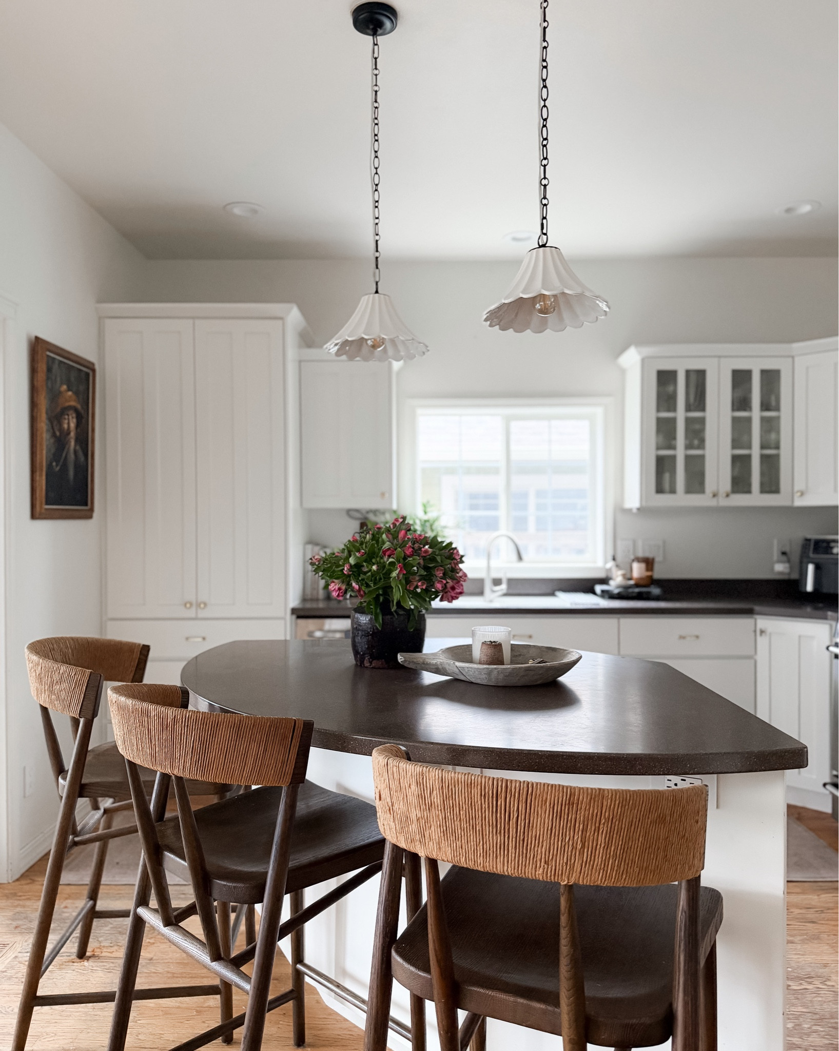 Kitchen moments lately🤍
Soft warmth, timeless details, and cozy layers.

#LTKSeasonal #LTKHome #LTKdayinmylife