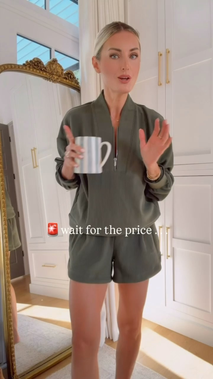 Cannot believe this set is from Walmart! It looks expensive, but it’s literally under $50 👏🏼 This will definitely sell out fast! Wearing size S!

Loverly Grey, Walmart, loungewear, lounge set, matching set, fall outfit inspo