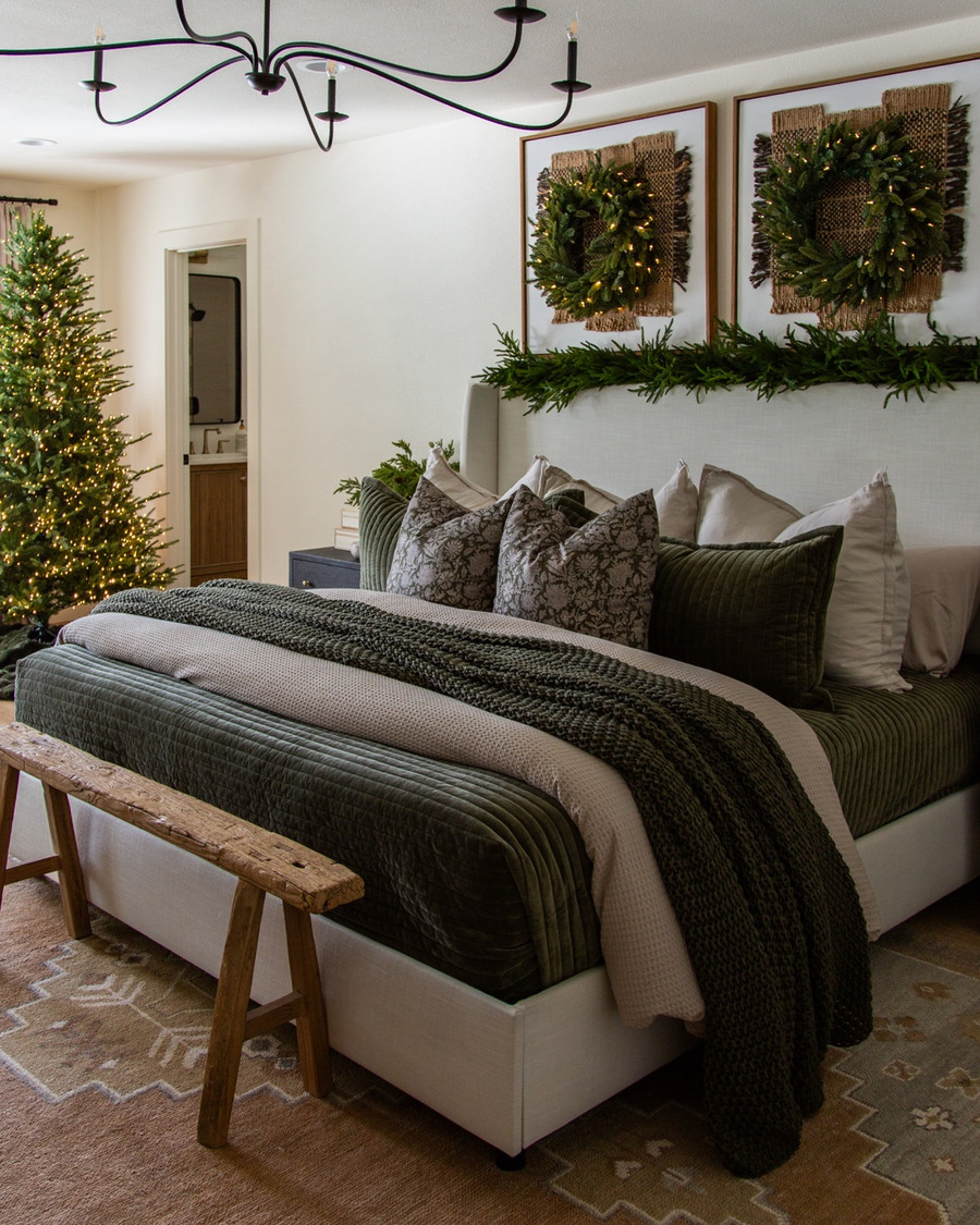 This quince rug might be one of my favorite pieces in our bedroom!