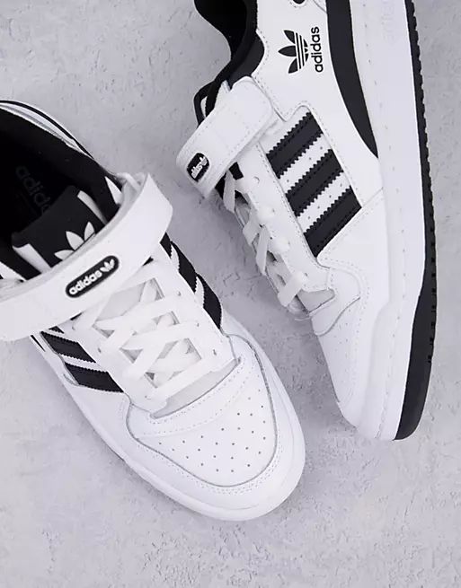 adidas Originals Forum Low sneakers in white and black | ASOS (Global)