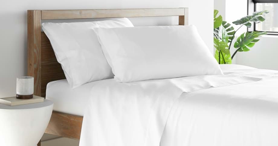 BELADOR Viscose Bamboo Sheets Twin XL - Silky Luxury Bed Sheets Cooling Sheets Set - Soft Satin B... | Amazon (US)