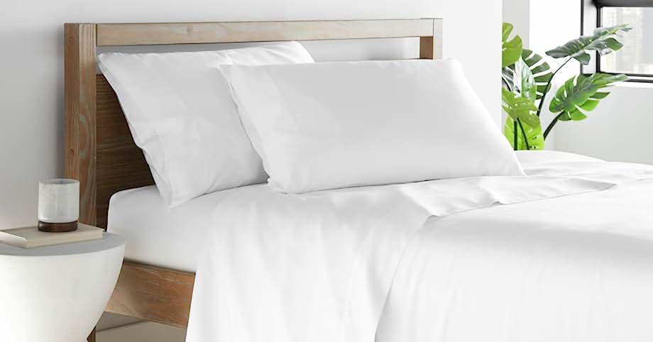BELADOR Viscose Bamboo Sheets Twin XL - Silky Luxury Bed Sheets Cooling Sheets Set - Soft Satin B... | Amazon (US)