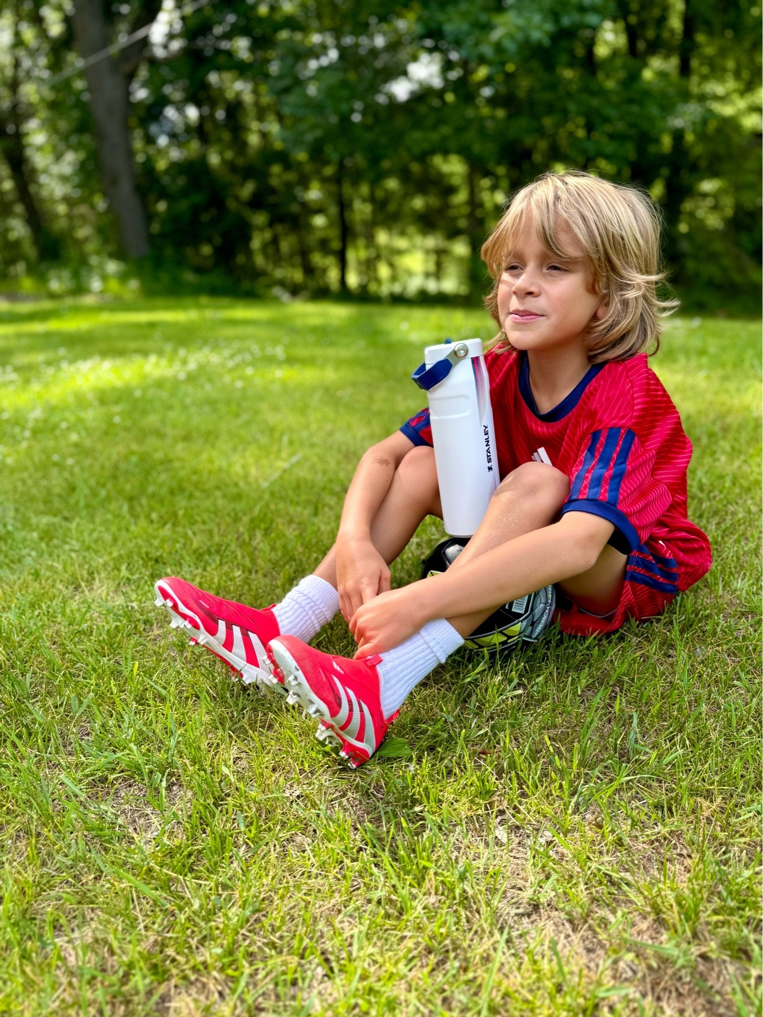 #ad ⚽️ The World Cup is finally here… and my soon-to-be 8-year-old soccer player is convinced this Stanley is part of his uniform now. 🇺🇸

He spotted this Country Collection IceFlow™ Aerolight Flip Straw Bottle and immediately claimed it for himself.

We’ve taken it to practices, games, and everywhere in between, and somehow it still hasn’t leaked once. It’s lightweight, keeps water cold for hours, and the USA-inspired design couldn’t be more perfect for my little soccer fan.

Bonus: the Country Collection comes with a free sticker pack while supplies last.

Stanley Country Collection IceFlow Aerolight Flip Straw Bottle • Stanley 1913 • Youth Soccer Essentials • Sports Mom Favorites • Leakproof Water Bottle • Kids Sports Gear • Travel Sports • Summer Tournaments • USA Soccer Fan • Stanley Quencher
#stanley1913partner #liketkit #worldcup @stanley1913_brand

#LTKmomlife #LTKSeasonal #LTKTravel