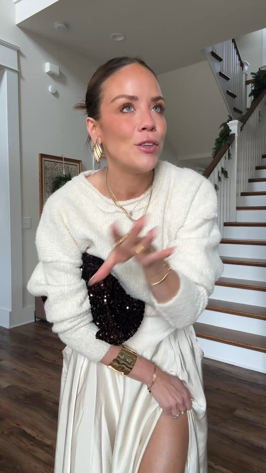 Comfy but chic holiday outfit! In XS skirt does run a bit big tho!

#LTKSeasonal #LTKHoliday