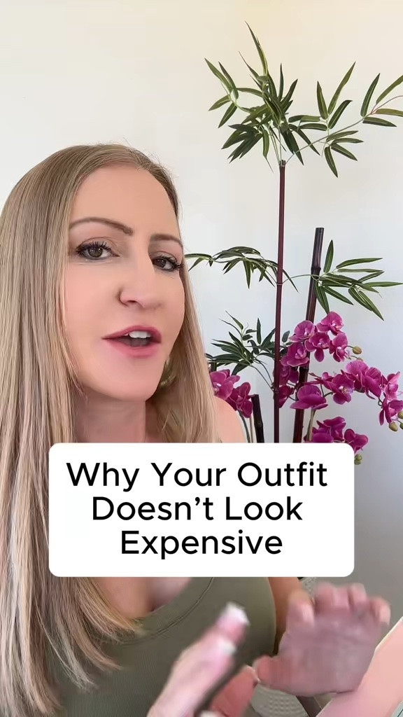 Expensive-looking outfits usually come down to balance, clean lines, and intentional styling—not expensive clothes. ✨

Adding structure through accessories, fit, and polished finishing pieces instantly elevates simple outfits. I linked similar elevated basics and styling pieces in my LTK. 🤍

#LTKStyleTip #ElevatedStyle #NeutralStyle #PolishedStyle #ClassicStyle #FashionOver40 #TimelessStyle #EffortlessStyle

#LTKgrwm #LTKOver40
