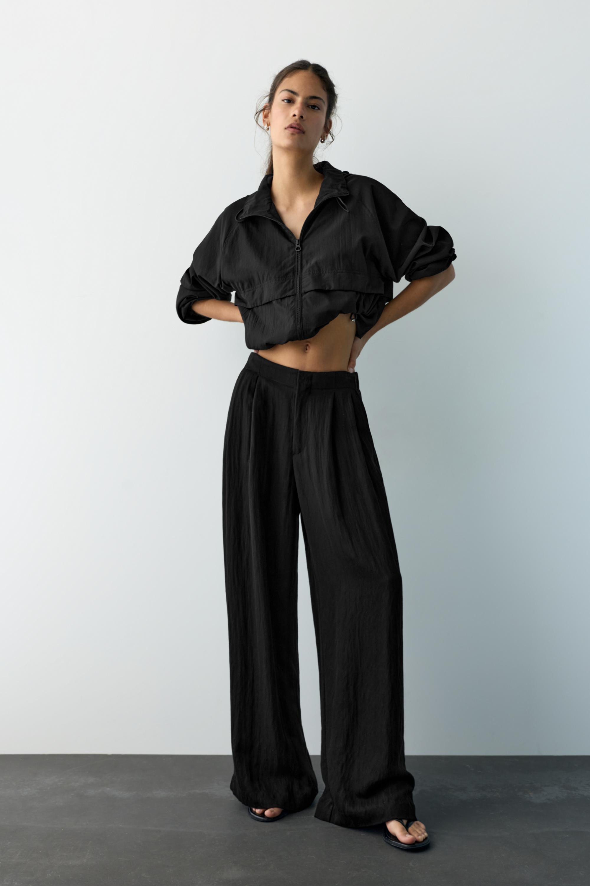 Businesshose mit Bundfalten | Pull&Bear Deutschland | PULL and BEAR DE