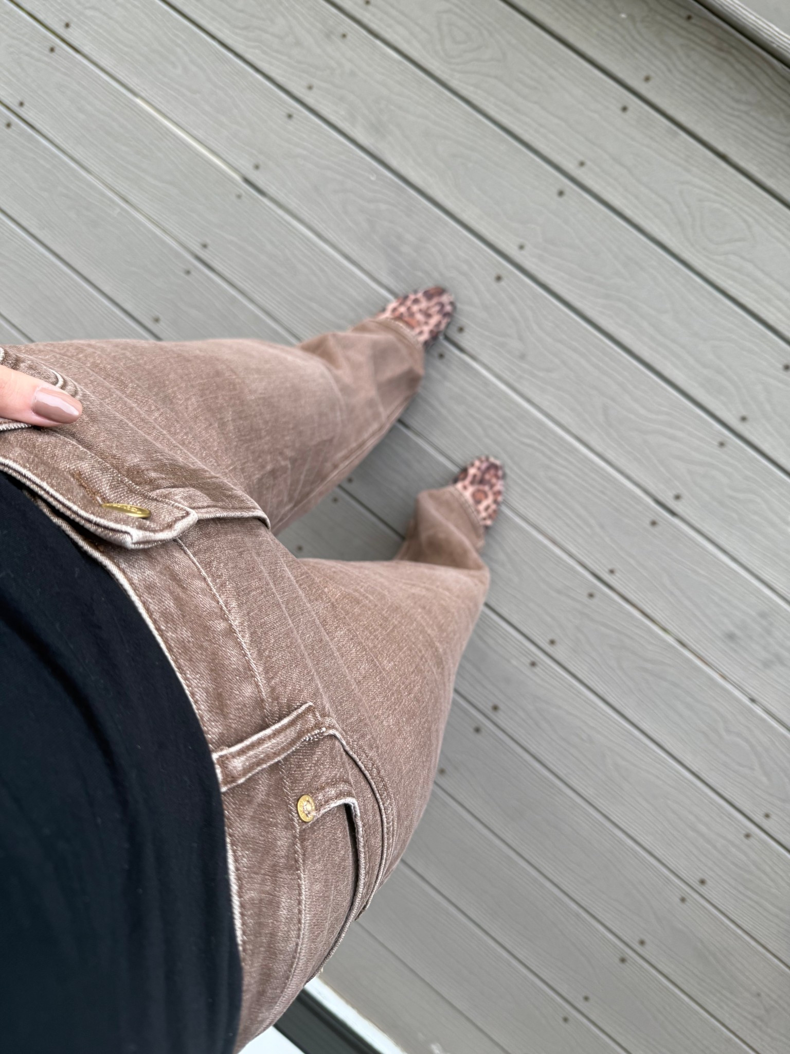 Love these brown denim jeans. I got the regular length and I’m 5’3

#LTKPetite #LTKStyleTip