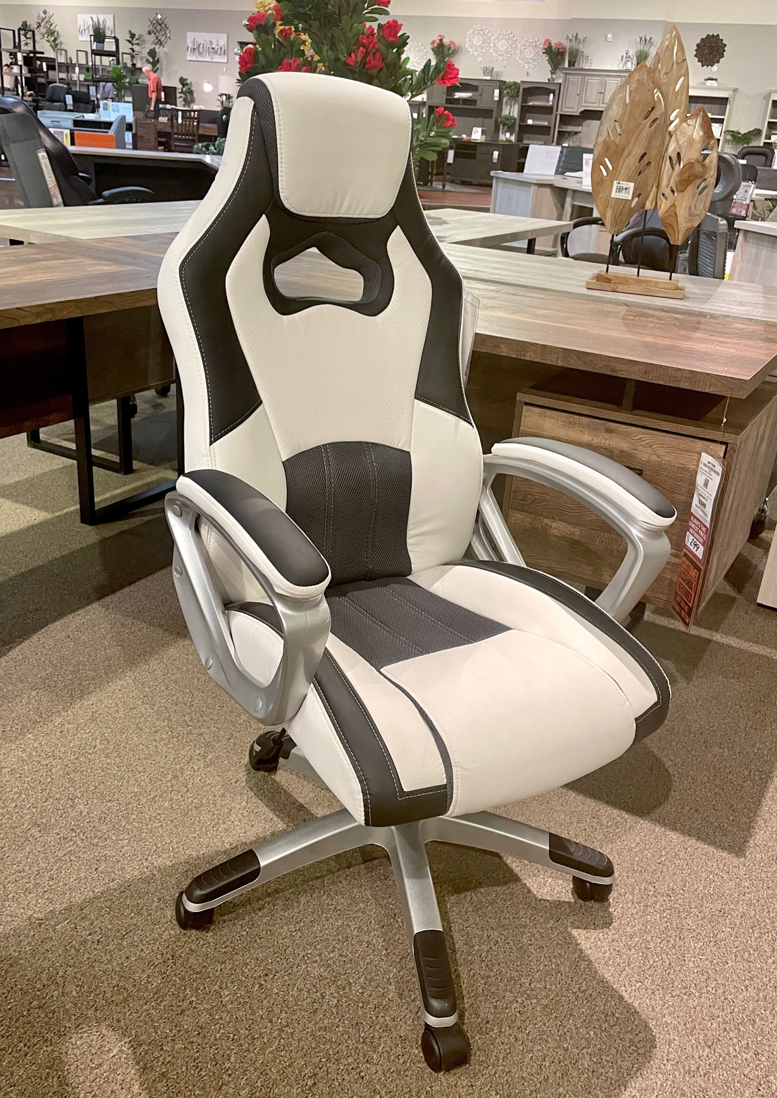 #gamingchair #officechair #stormtrooper #starwars #blackwhitechair #modernofficechair #homeoffice #mancave #teen #boysroom #den #gameroom #blackandwhite #sleekofficechair #gamers #games #contemporaryhome 

#LTKmens #LTKhome #LTKfamily