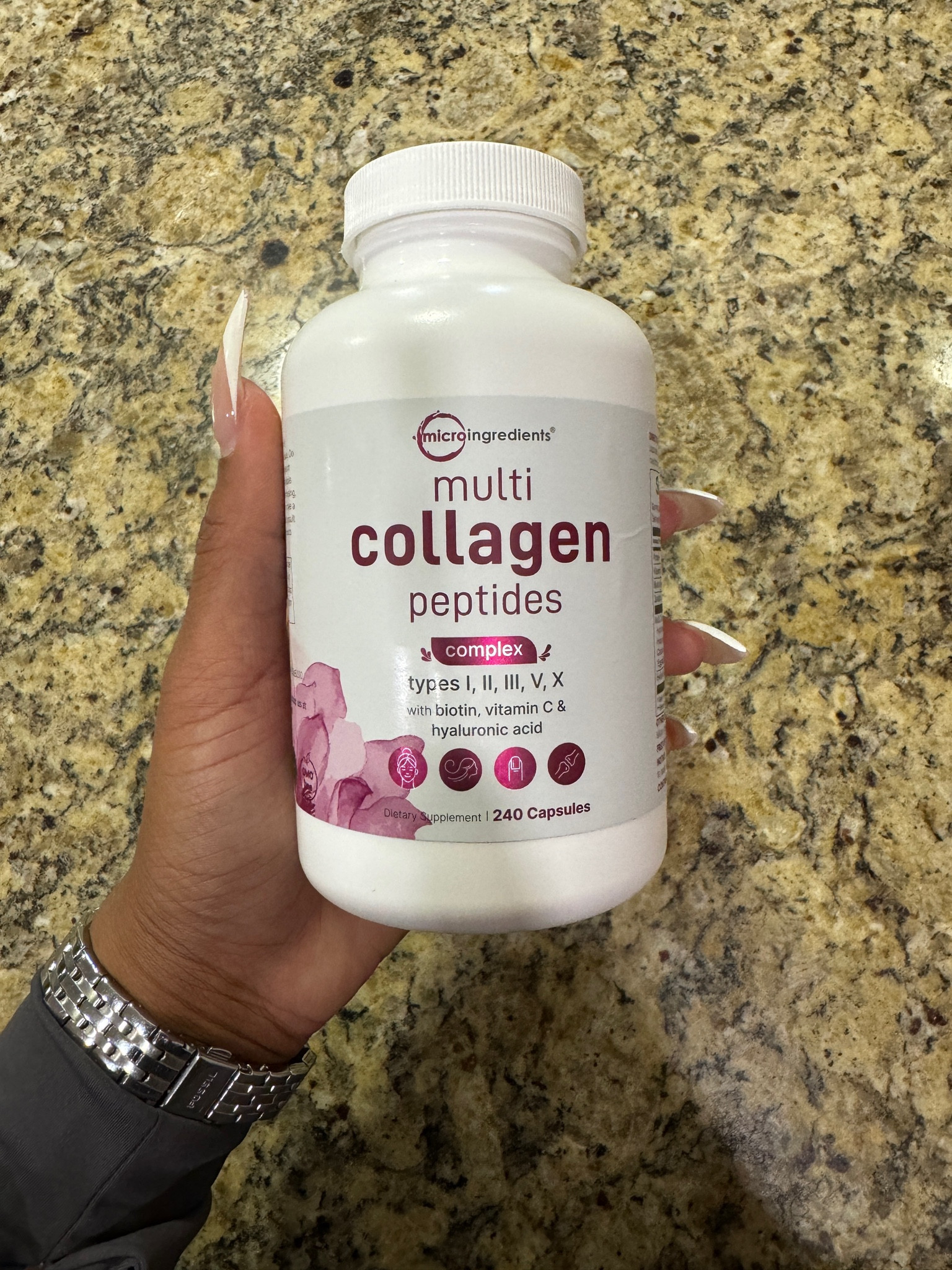 Collagen helps maintain skin elasticity, hydration, firmness, & help reduce wrinkles & signs of aging. It's the most abundant protein in the human body. & this one has 5 different types of collagen! But not only does it improve your skin. It also helps with the health of your hair, nails & bones. It has biotin, vitamin c, hyaluronic acid. Like you NEED this stuff.

#LTKActive #LTKBeauty #LTKFindsUnder50