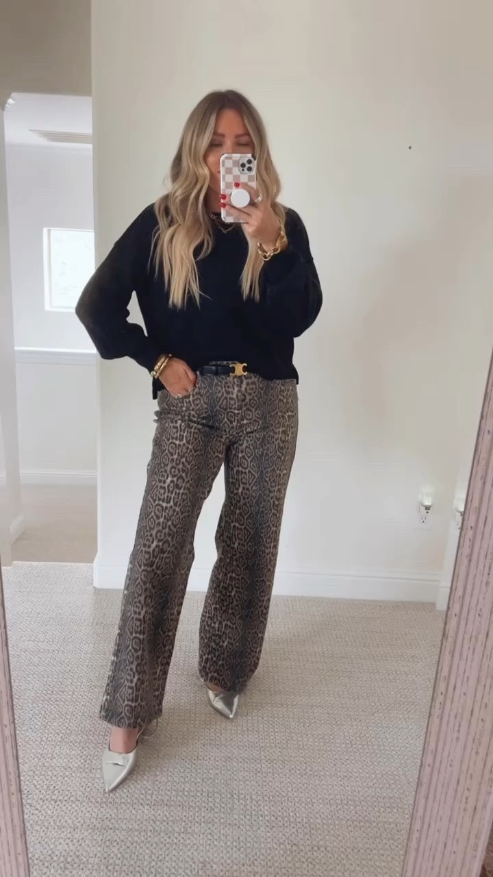 1. sized up to large in sweater
2. leopard Jeans are stretchy and wearing Sized up to large in top. 
Fall outfit. Holiday party outfit. 
Blazer fits TTS, but for this fit I sized up to a large to layer. Boots fits TTS. Sherpa Ugg tazz. Thanksgiving outfit.Friendsgiving. Fall fashion. 
Pullover. Holiday party. Thanksgiving outfit. Sale 


SHOP below to receive a DM with the link to shop this post on my LTK ⬇ https://liketk.it/4VqQE #ltkhalloween #ltkactive #ltkgiftguide

#LTKHoliday #LTKCyberWeek #LTKGiftGuide