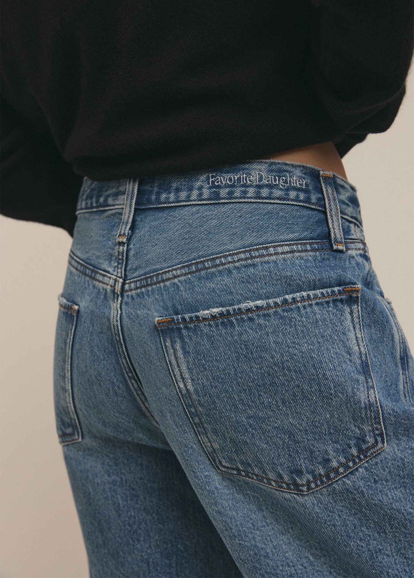 THE TOMMY LOW SLUNG BERMUDA | Favorite Daughter