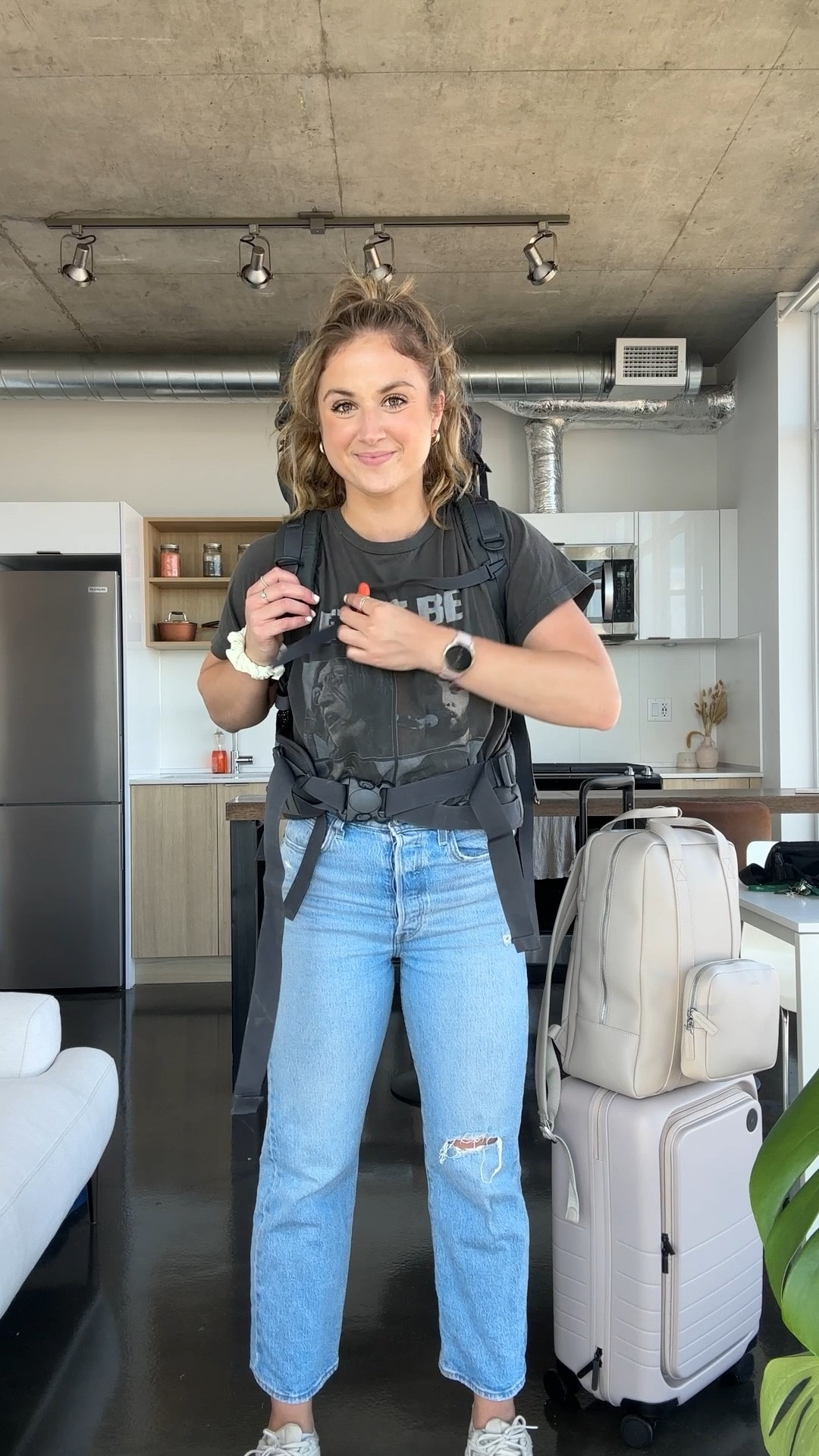 my Monos luggage is hands down the best luggage I’ve ever had! #travel #luggage #monos