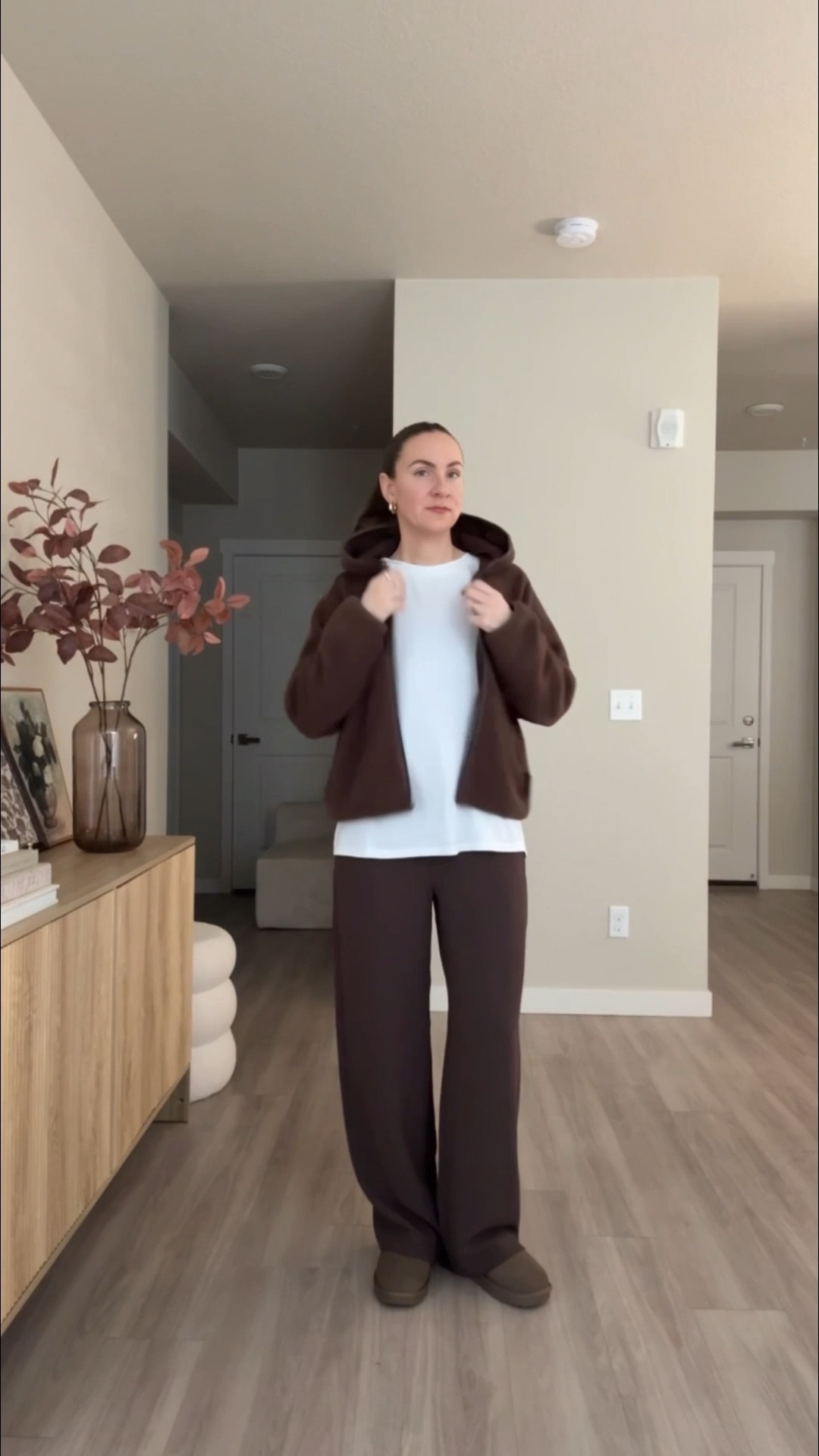 amazon brown fleece jacket 

ps aritzia is on major sale.  linked things i own and love 