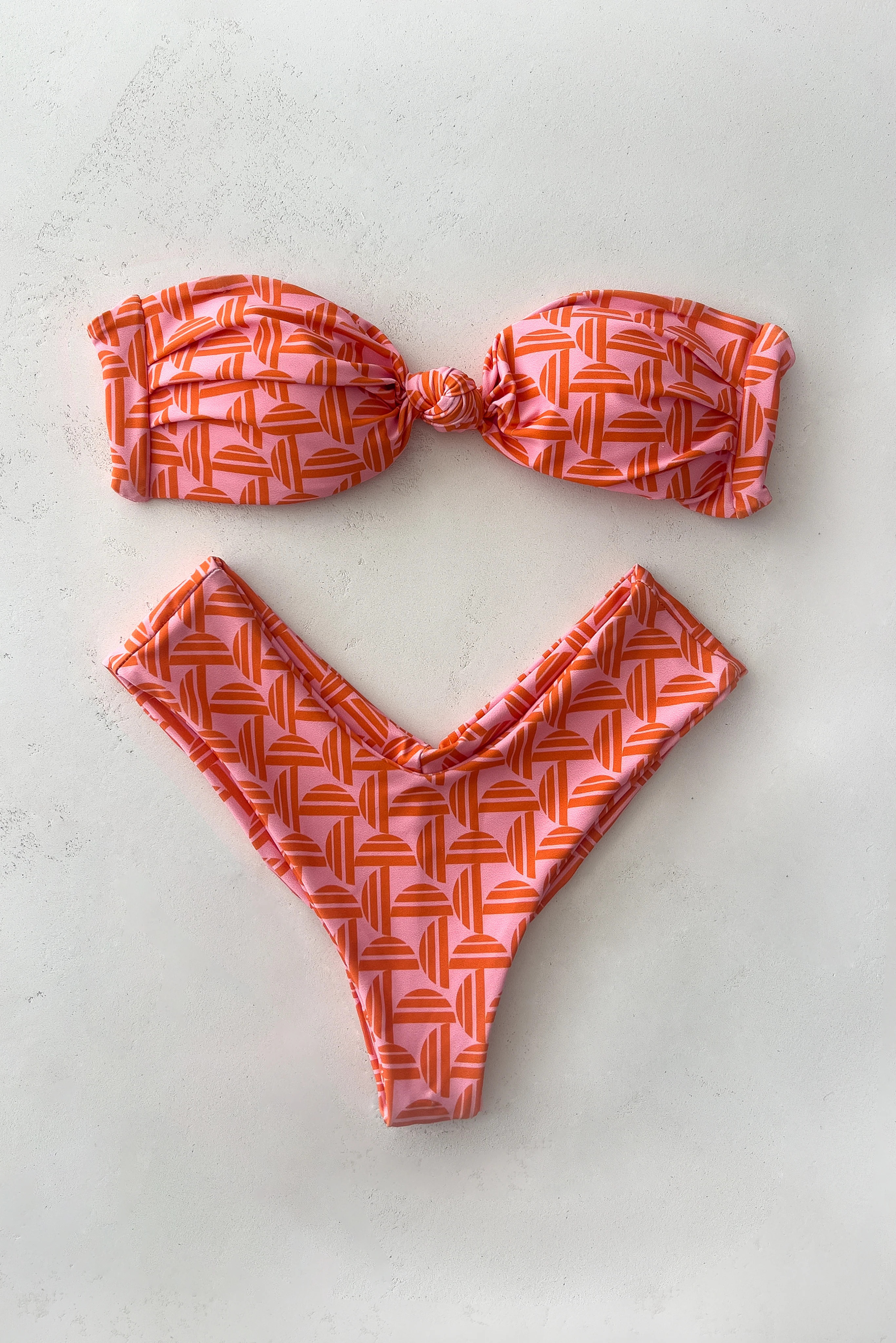 Lyndi Top - Tropicana | Skatie LLC