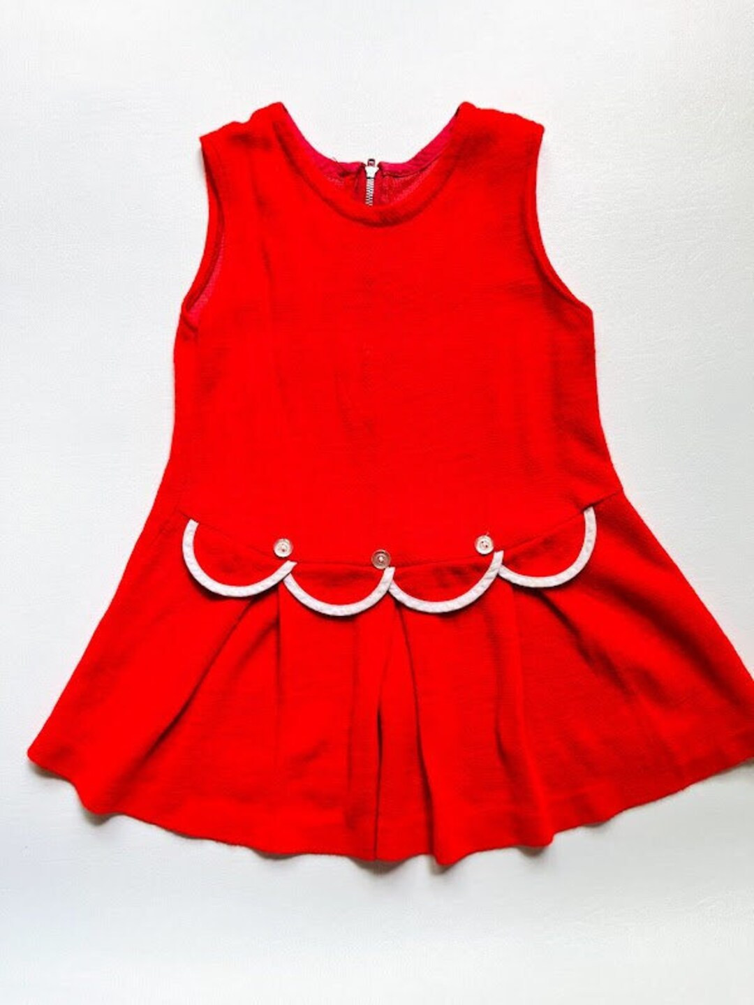 Vintage 70s Girls Red Knit Sleeveless Dress With White Scallop - Etsy | Etsy (US)