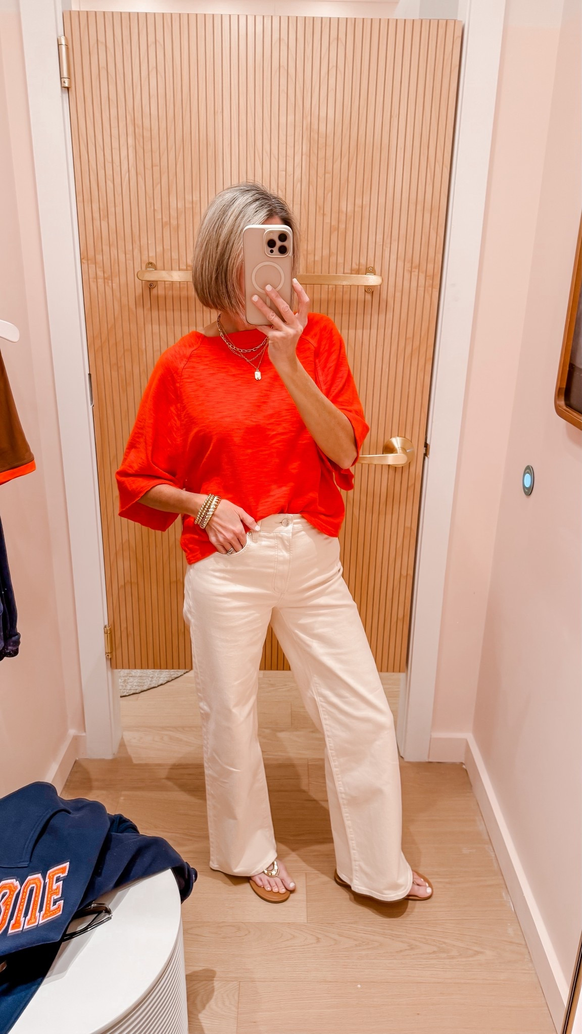 Popped into Aerie yesterday with my daughter and found a couple of cute pieces. Comfy oversized tee  - wearing size XS 

Comment SHOP below to receive a DM with the link to this post on my LTK ⬇ https://liketk.it/5WUUg #ltkover40 #ltkspringsale #ltksalealert

#LTKSaleAlert #LTKSeasonal #LTKSpringSale