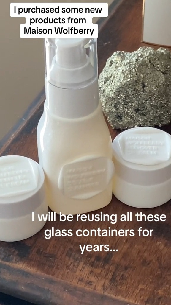 I love the clean look to this set and small and portable skincare in glass 🥹🤩

#LTKBeauty #LTKTravel