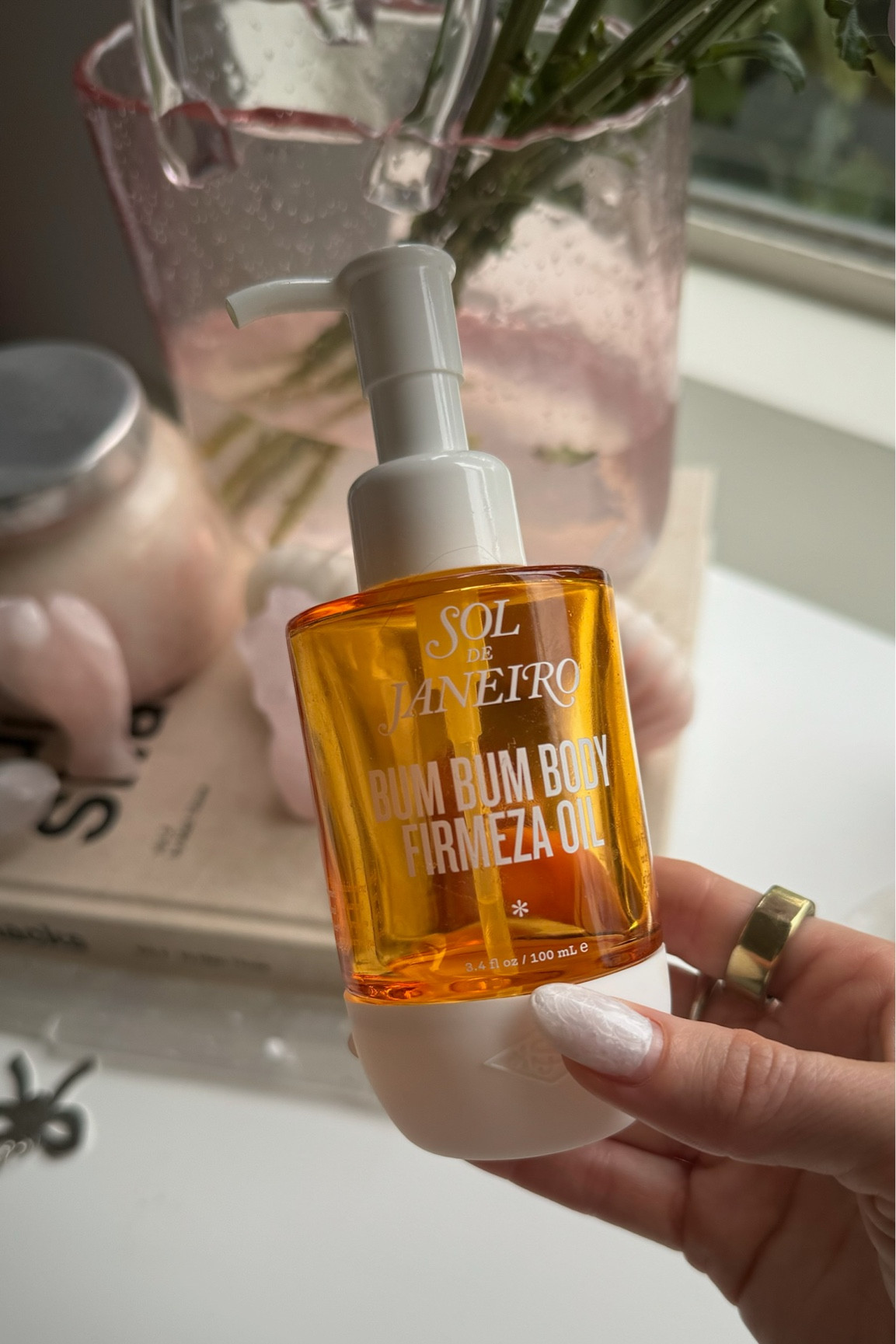 Empty! The best body oil

Empties, favorite beauty, beauty restock, beauty repurchase, vacation must haves, body oil

#LTKSeasonal #LTKswim #LTKbeauty