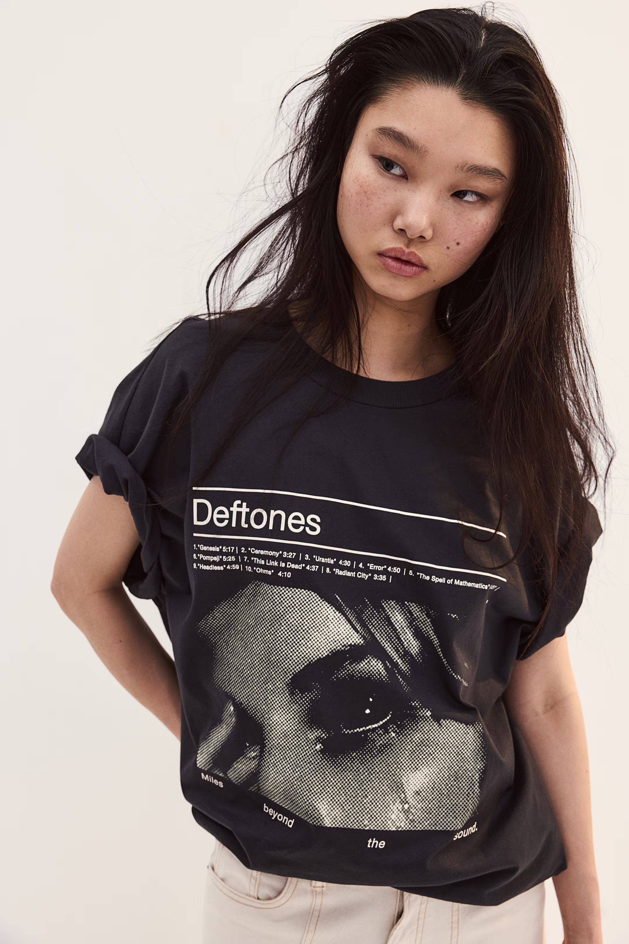 Oversized printed T-shirt - Round neck - Short sleeve - Black/Deftones - Ladies | H&M GB | H&M (UK, MY, IN, SG, PH, TW, HK)