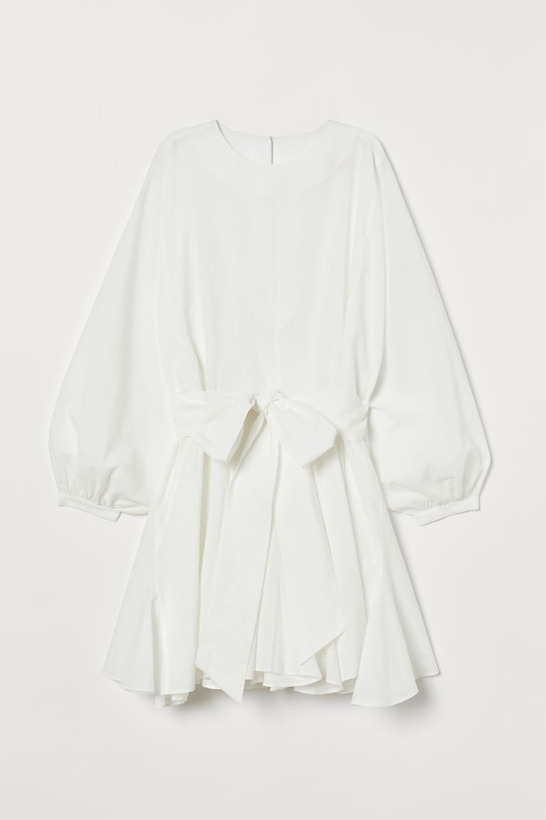 Voluminous cotton dress | H&M (UK, MY, IN, SG, PH, TW, HK)