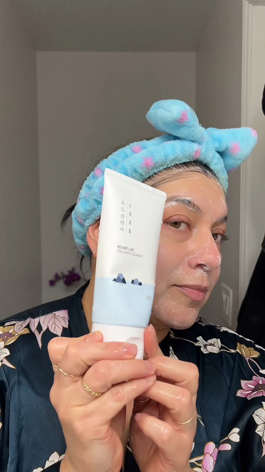 If your skin ever feels stripped or tight after cleansing, you need to try this one. The Round Lab 1025 Dokdo Cleanser has been my go-to for that soft, glass-skin feeling. It gently cleanses without disrupting your barrier. ✨ #target #ulta #skincaree

#LTKFindsUnder50 #LTKBeauty #LTKOver40