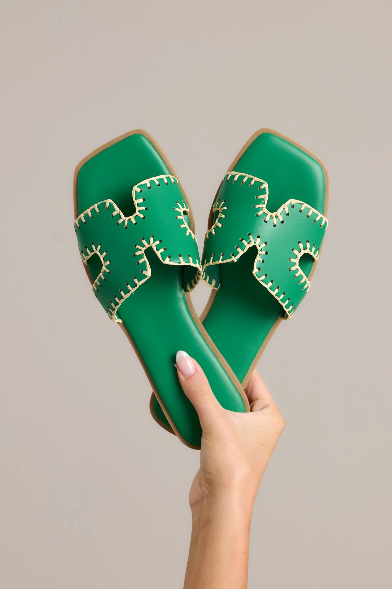 Surfside Strolls Kelly Green Sandals | Red Dress