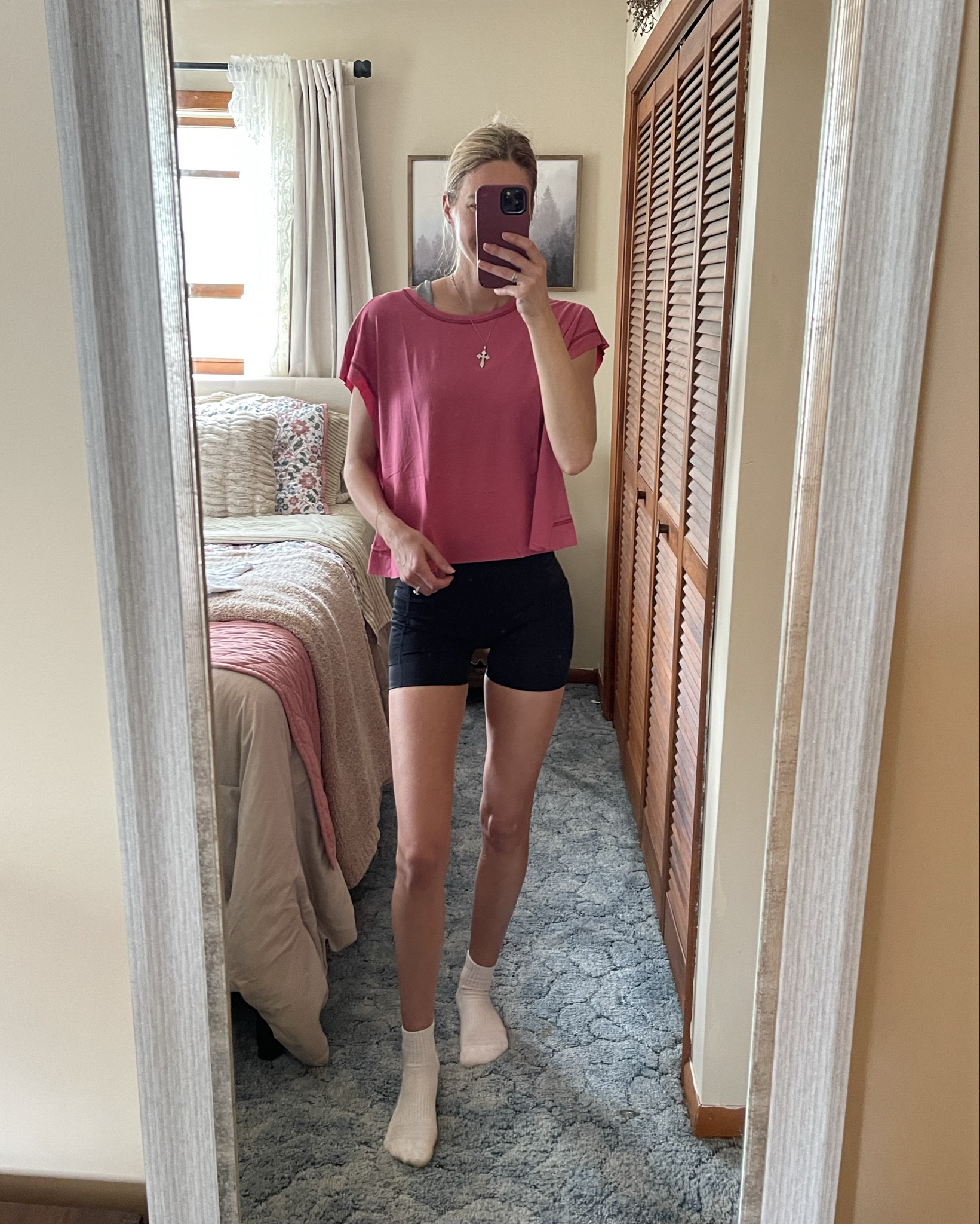 Talk about thee cutest athleisure shirt. These are a look for less and by less I’m talking under $15 babes. Grab them now while they’re on sale!! I love the detail on the stitching contrast making this affordable tee look way more expensive!   

#LTKfitnessgoals #LTKSaleAlert #LTKootd