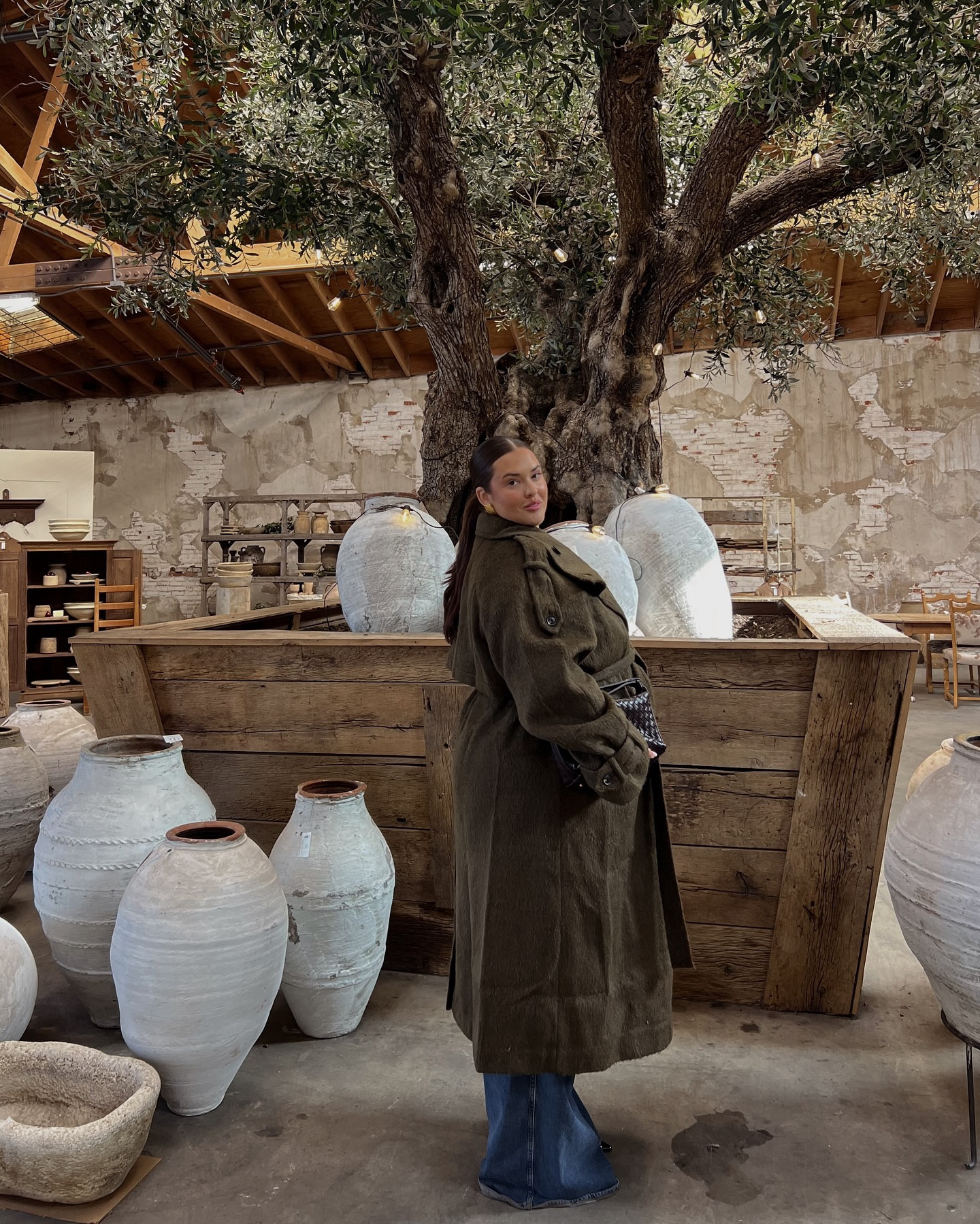 Plus size trench coat 🧥

Trench coat, wool coat, curvy outfit, winter outfit, coat, holiday outfit 

#LTKPlusSize #LTKStyleTip #LTKSeasonal