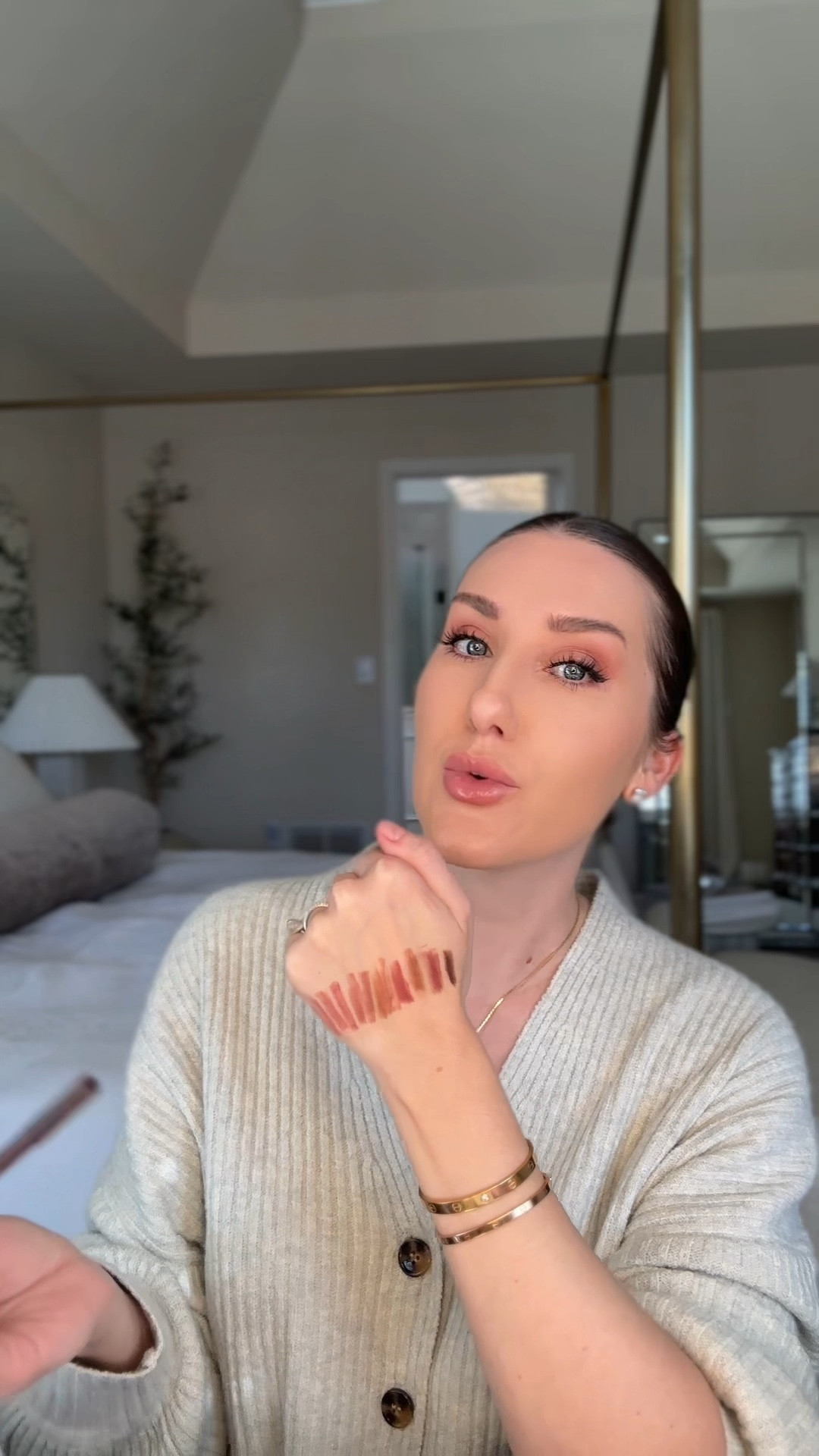 #AD #TargetPartner #MorphePartner 💫 Morphe is now available at @Target !! The Signature Lip Pencils by  @morphebrushes have the best formula that glides on effortlessly with serious staying power and are available in the best, most wearable shade range I’ve ever seen.💕 
#MorpheTarget #Target #Morphe 
🎯Morphe is now at Target - your favorite affordable, pro-quality makeup and brushes are easier to shop than ever.
From bold artistry to everyday natural looks, Morphe has products for every style.
Accessible, trend-right beauty - now available where you shop most.
Shades I’m wearing:
Blush in Beach Bonfire
Eyeshadow palette in Outer Spice
Lip pencil in Wifey with clear gloss
Bake & Set powder in Brightening Pink 
Continuous Setting Mist 

#LTKBeauty