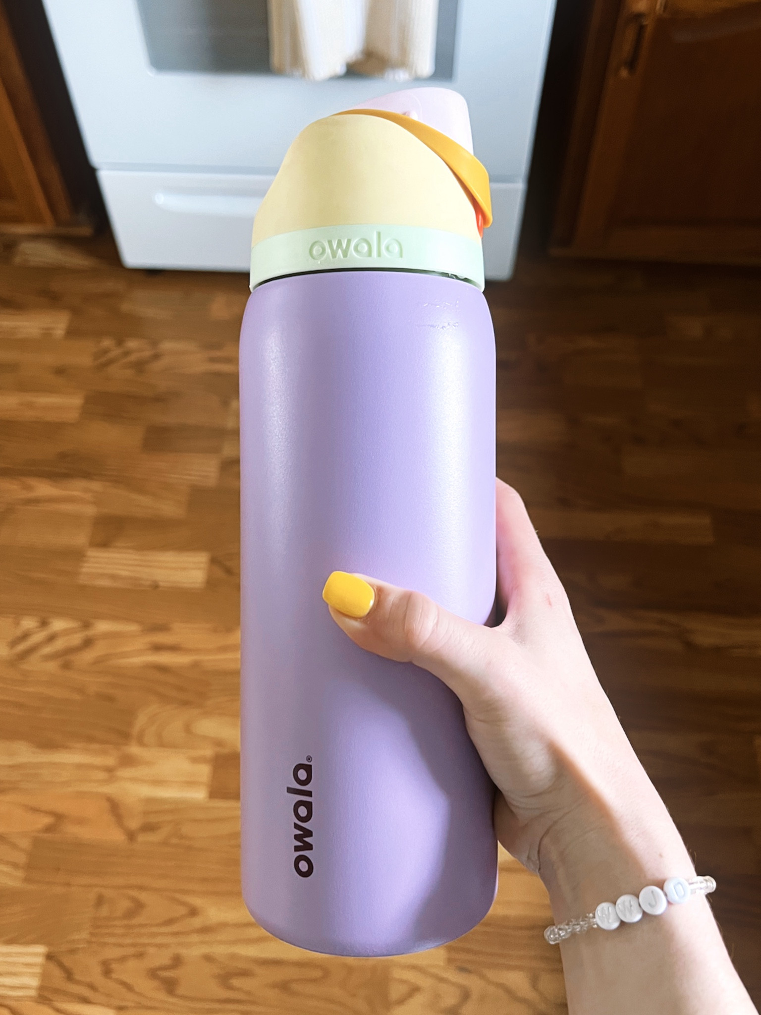 I will rave about this water bottle ALL DAY!!! So cute, no spill, keeps water cold all day. What more could you ask for??? 

This colorway is Saltwater Taffy 

#LTKGiftGuide #LTKxTarget