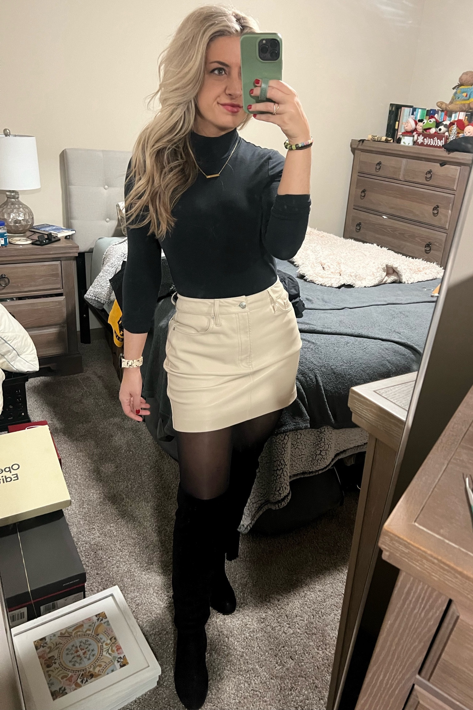 Back to Basics 🖤🤍

Game day fit vs. Washington, feat. my favorite over-the-knee boots, high-waisted faux leather skirt (on sale now!) & the softest bodysuit EVER!

#LTKworkwear #LTKsalealert #LTKfindsunder100