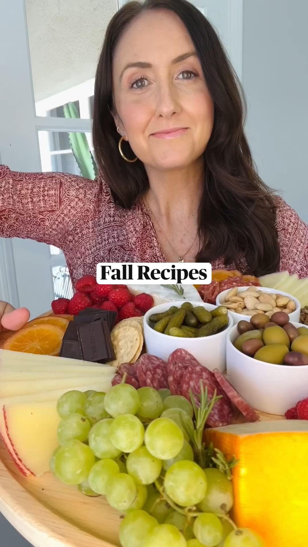 I love Thanksgiving, so I go all out when it comes to appetizers. For this recipe, you’ll build a cute turkey out of cheese (did you expect anything less?)!


#LTKHoliday #LTKSeasonal #LTKParties