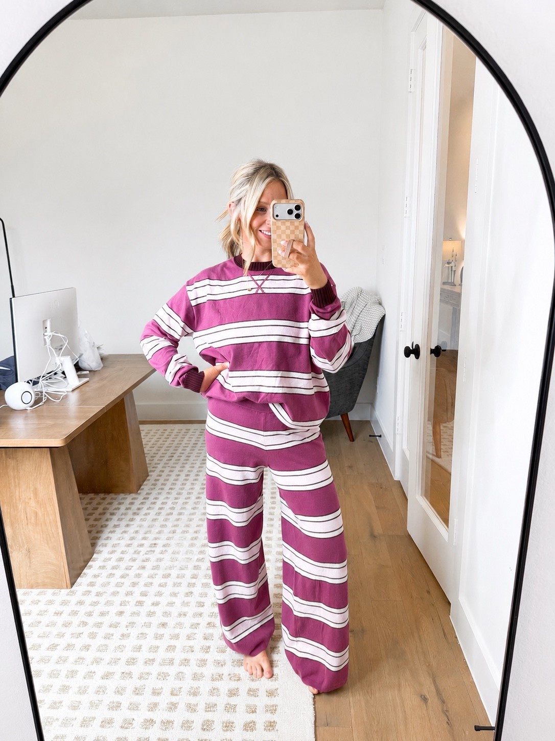 Obsessed with this set from @Aerie wearing a small on top/bottom 🩷🤎

#LTKootd