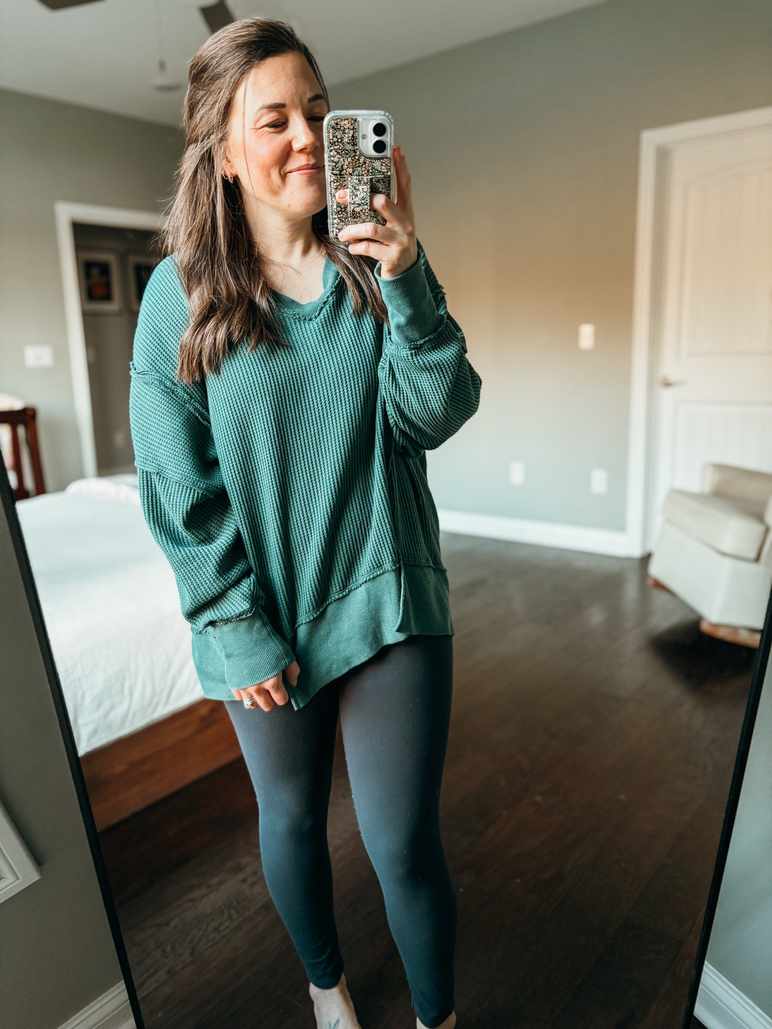Cozy Monday outfit. This shirt is 10/10! 

#momstyle #comfy #petitestyle #ootd 

#LTKFindsUnder100 #LTKSaleAlert