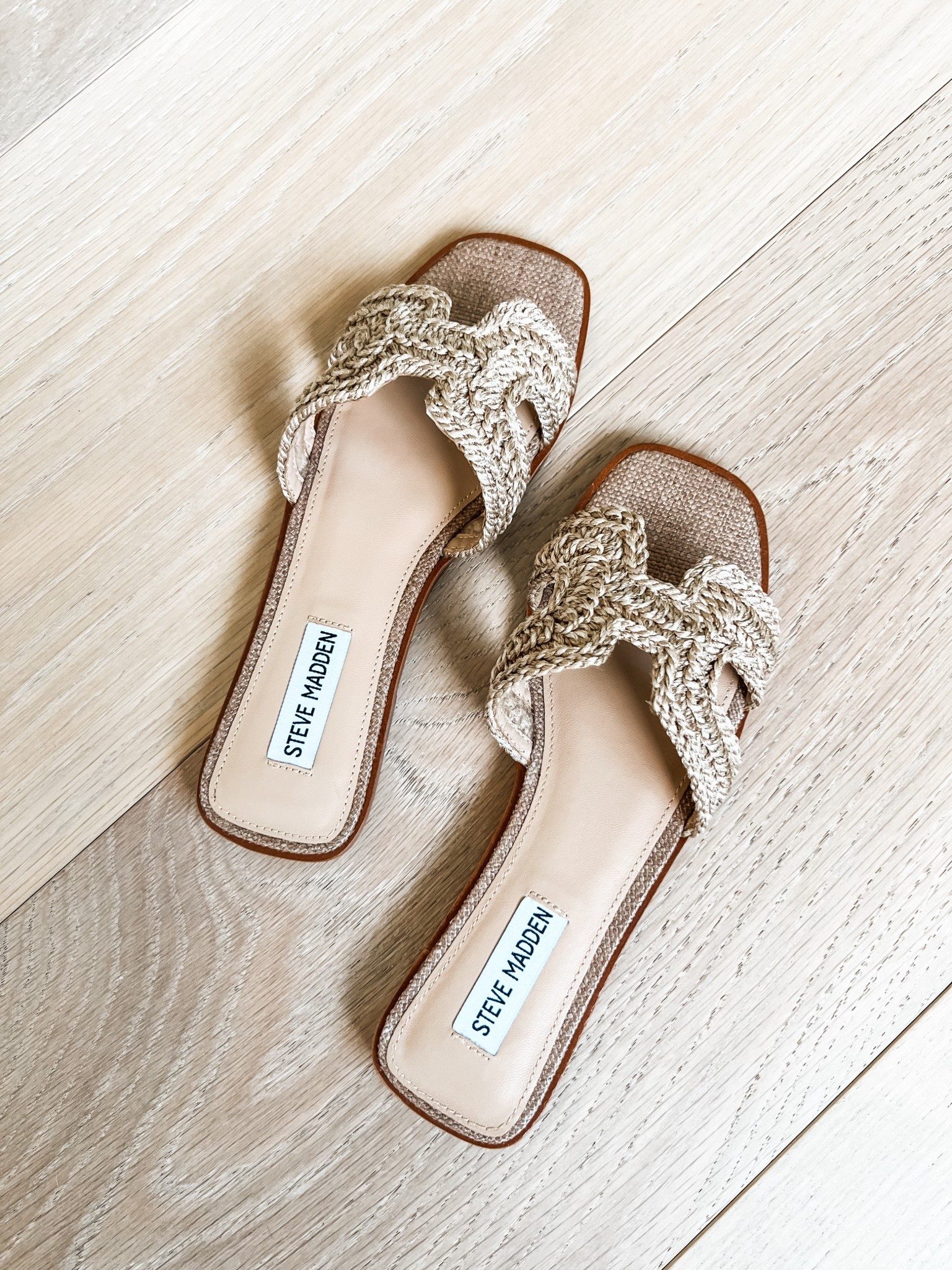 These sandals are so incredibly good!!! Super comfortable and so chic, perfect for an upcoming beach vacay. So obsessed! Sandals are TTS. 

#nordstrom #steve #madden @Steve Madden US #sandals #slides #raffia #flat #casual #beach #pool #shoes #vacation #resort #wear #tropical #Easter #summer #spring #shoes #boho #travel #braided #tan #nude #brown #wedding

#LTKTravel #LTKSwim