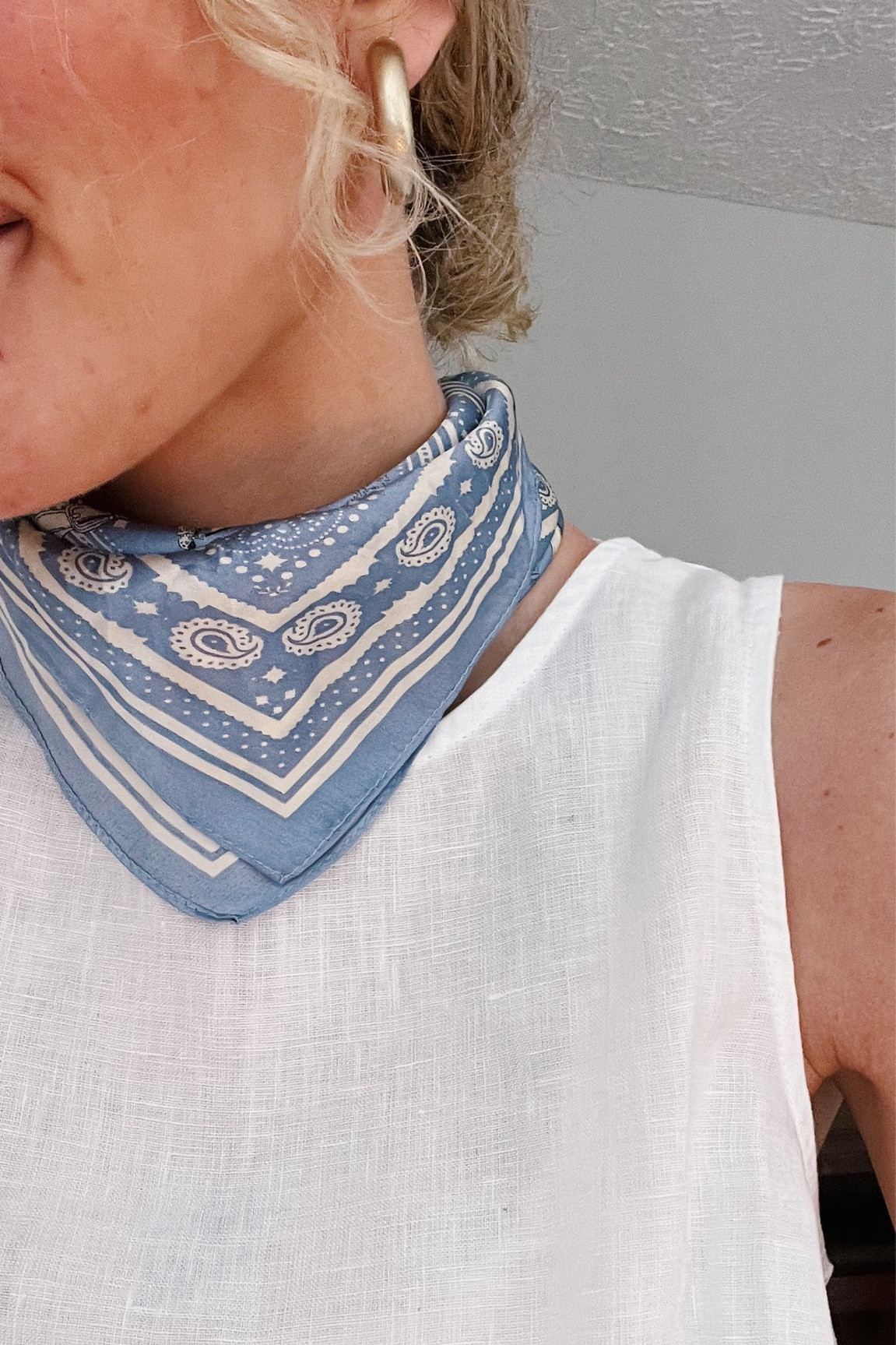 More deets from this linen outfit and silk scarf combo! 

#LTKSeasonal #LTKFindsUnder50 #LTKWorkwear