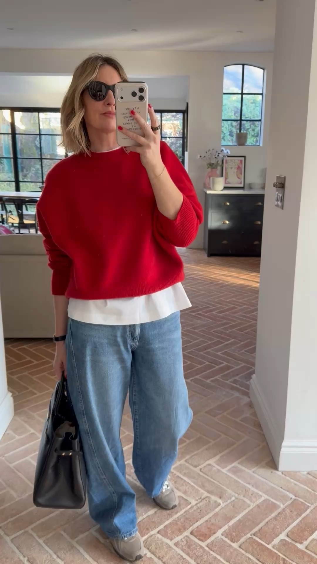 Red Jumper + Jeans + Bag 

Winter | Outfit | Red | Bag | Demellier | Work | Jeans 

#LTKstyletip #LTKuk #LTKwinter