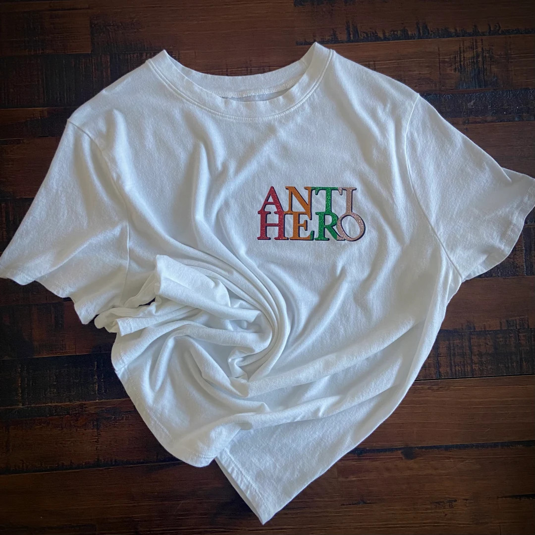 ANTI HERO Taylor Swift T Shirt White or Black Premium Glitter - Etsy | Etsy (US)