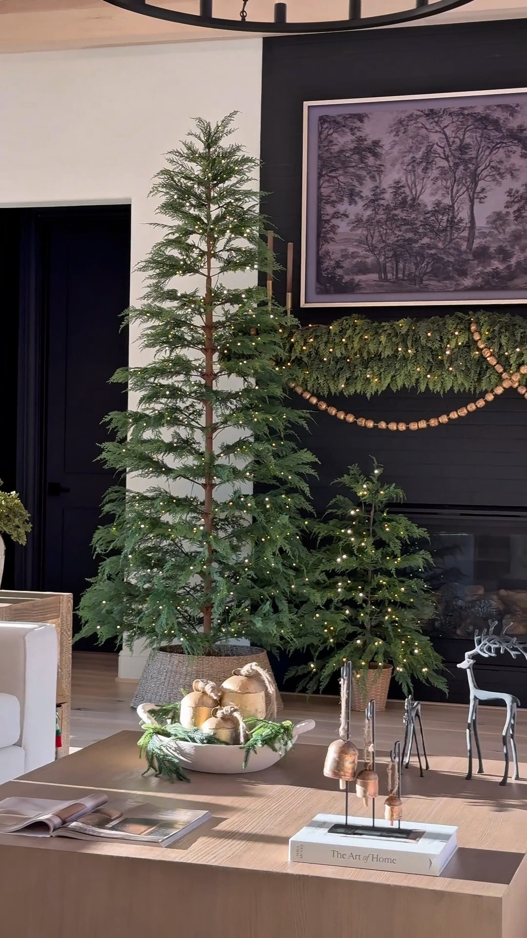 Love this Christmas tree so much! It’s so beautiful you could style it without ornaments and it would still steal the show. 🎄 Available in two sizes — perfect for any space! #AmazonFinds #ChristmasDecor #HolidayHome #AmazonHome #ChristmasTree