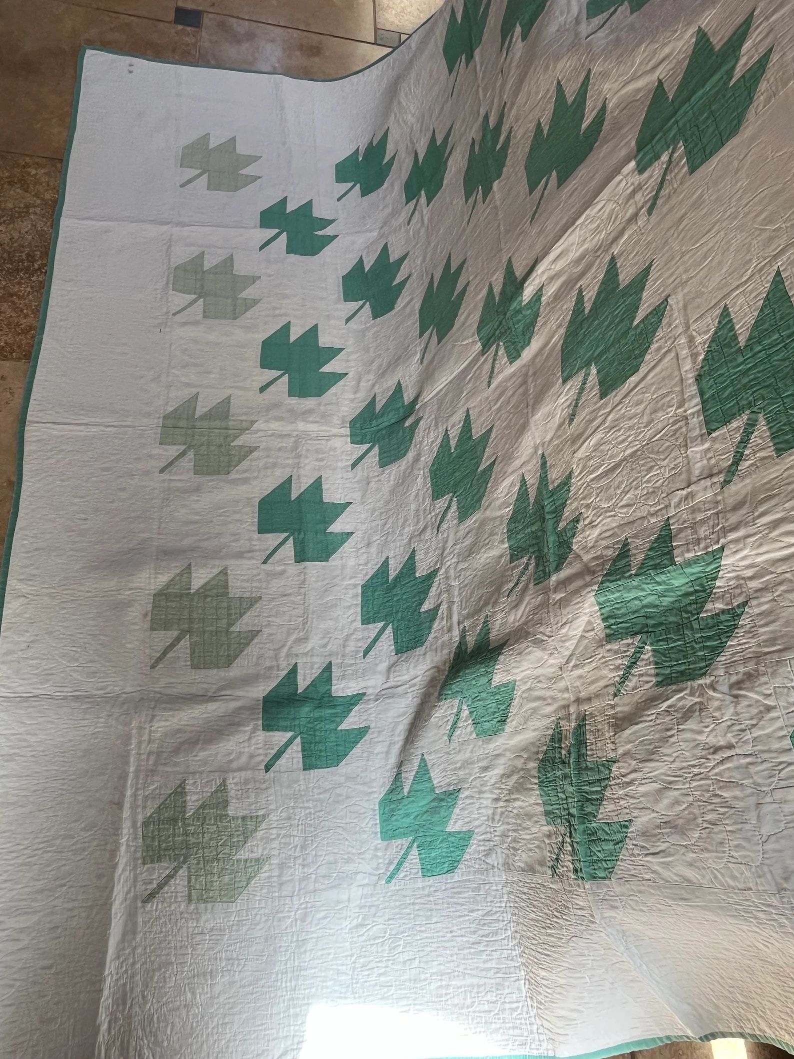 40’s spring green maple leaf quilt | Etsy (US)